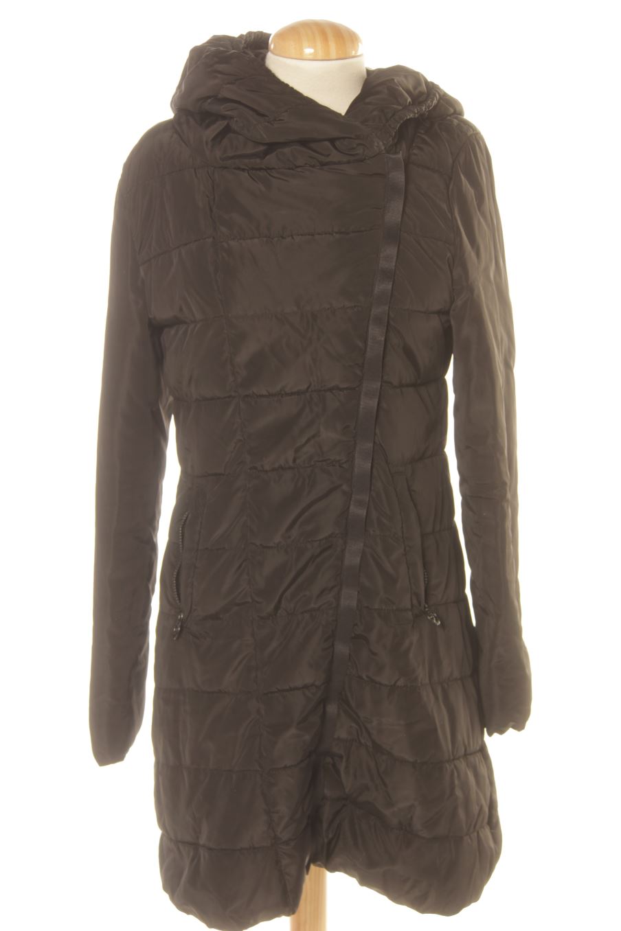 Manteau Laura Jo de la taille S, de couleur noir