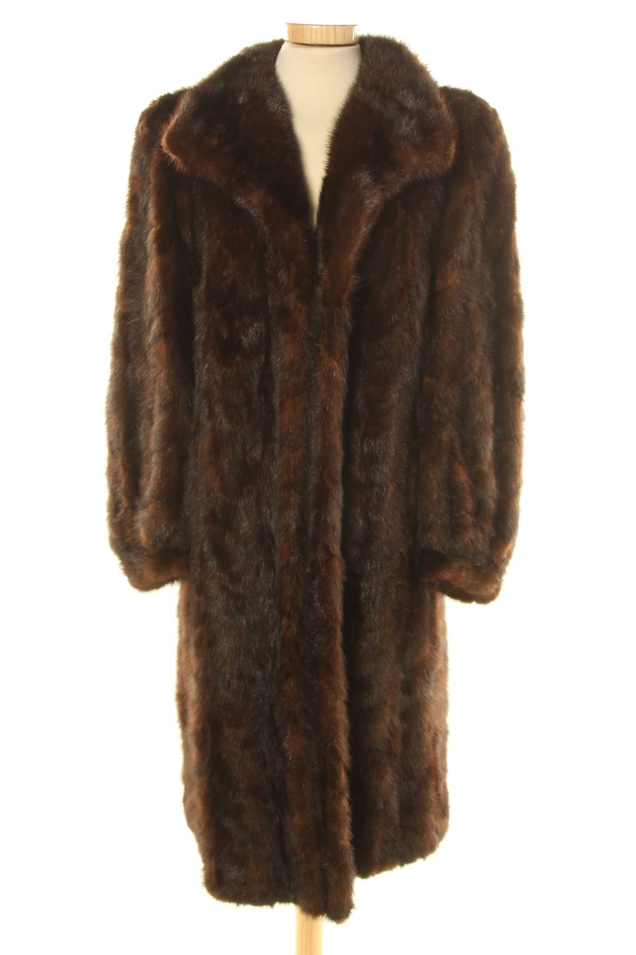 Manteau DASCO de la taille M de couleur marron de fourrure