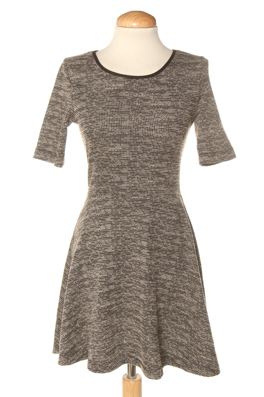 Robe casual H&M de la taille 36, de couleur imprimés