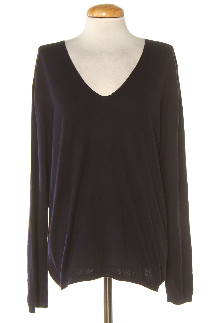 Pull Massimo Dutti de la taille XL, de couleur bleu marine