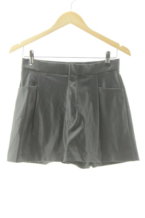 Pantaloni corti