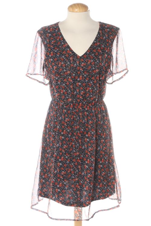 Einfaches Kleid
