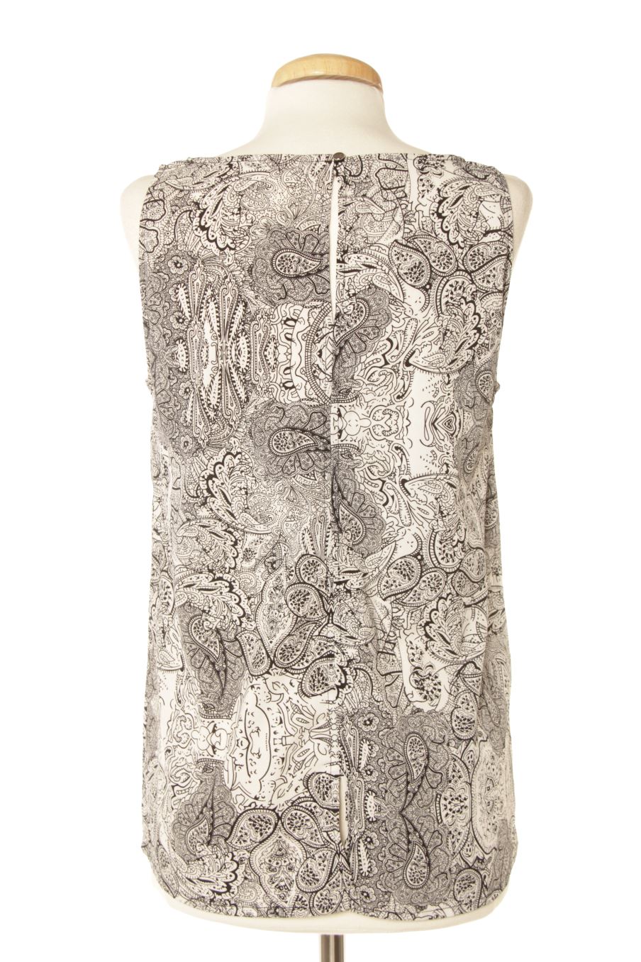 Aufwändiges Top von Jacqueline De Yong Größe 36, Farbe Aufdruck, für