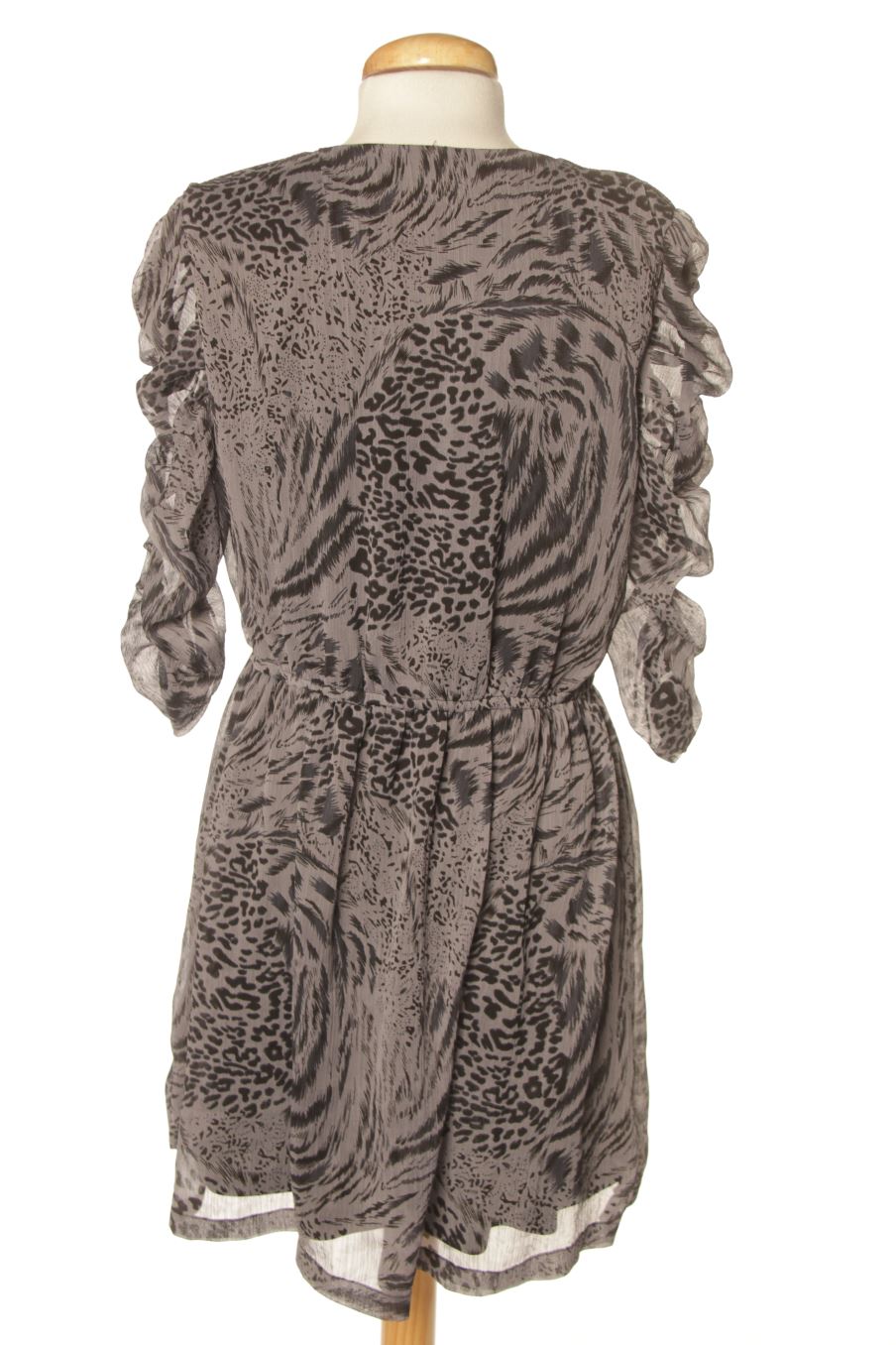 Robe casual Boohoo de la taille M, de couleur imprimés