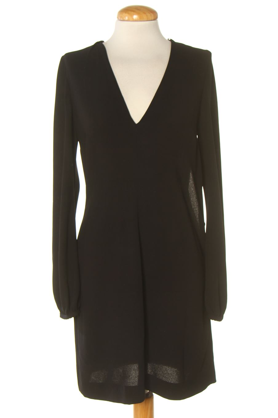 Robe casual Zara de la taille XS, de couleur noir