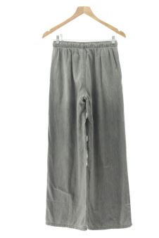 Pantalón XS Stradivarius