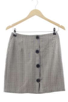 Aufwändiger Rock 36 PRETTYLITTLETHING