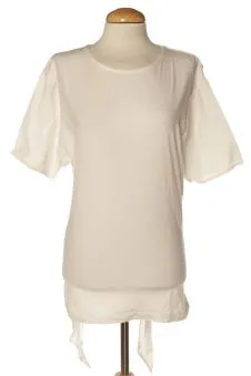 T-shirt L Pull & Bear, photo 1 sur 2