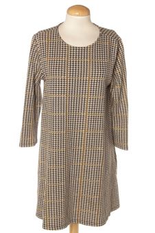 Vestido casual M Stradivarius, foto 1 de 2