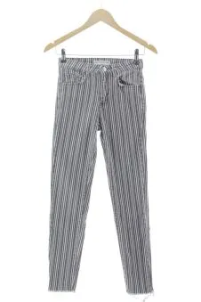 Jeans 34 Pull & Bear, photo 1 sur 2