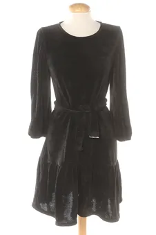 Vestido casual L Bershka, foto 1 de 2