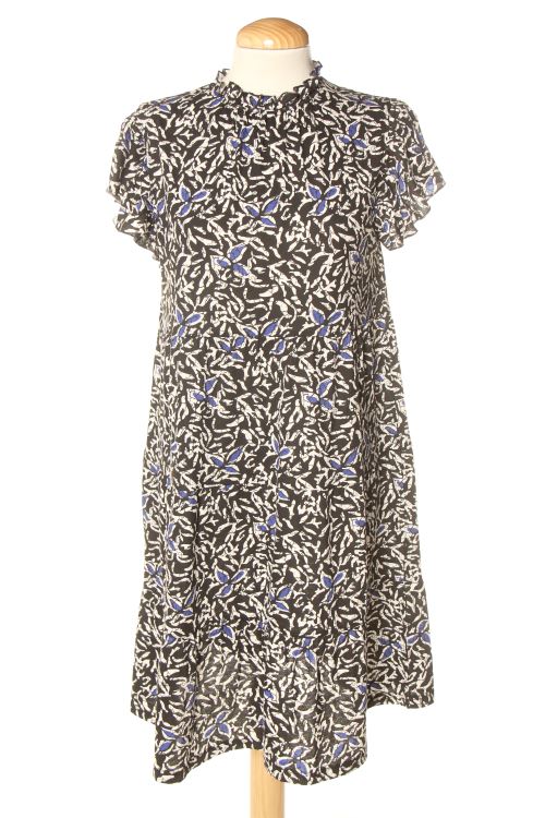 Einfaches Kleid