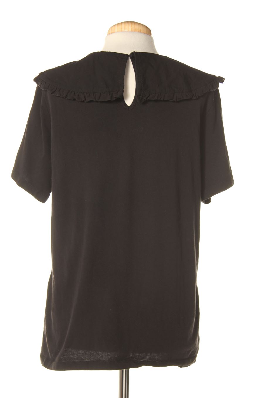 T-shirt H&M de la taille M, de couleur noir