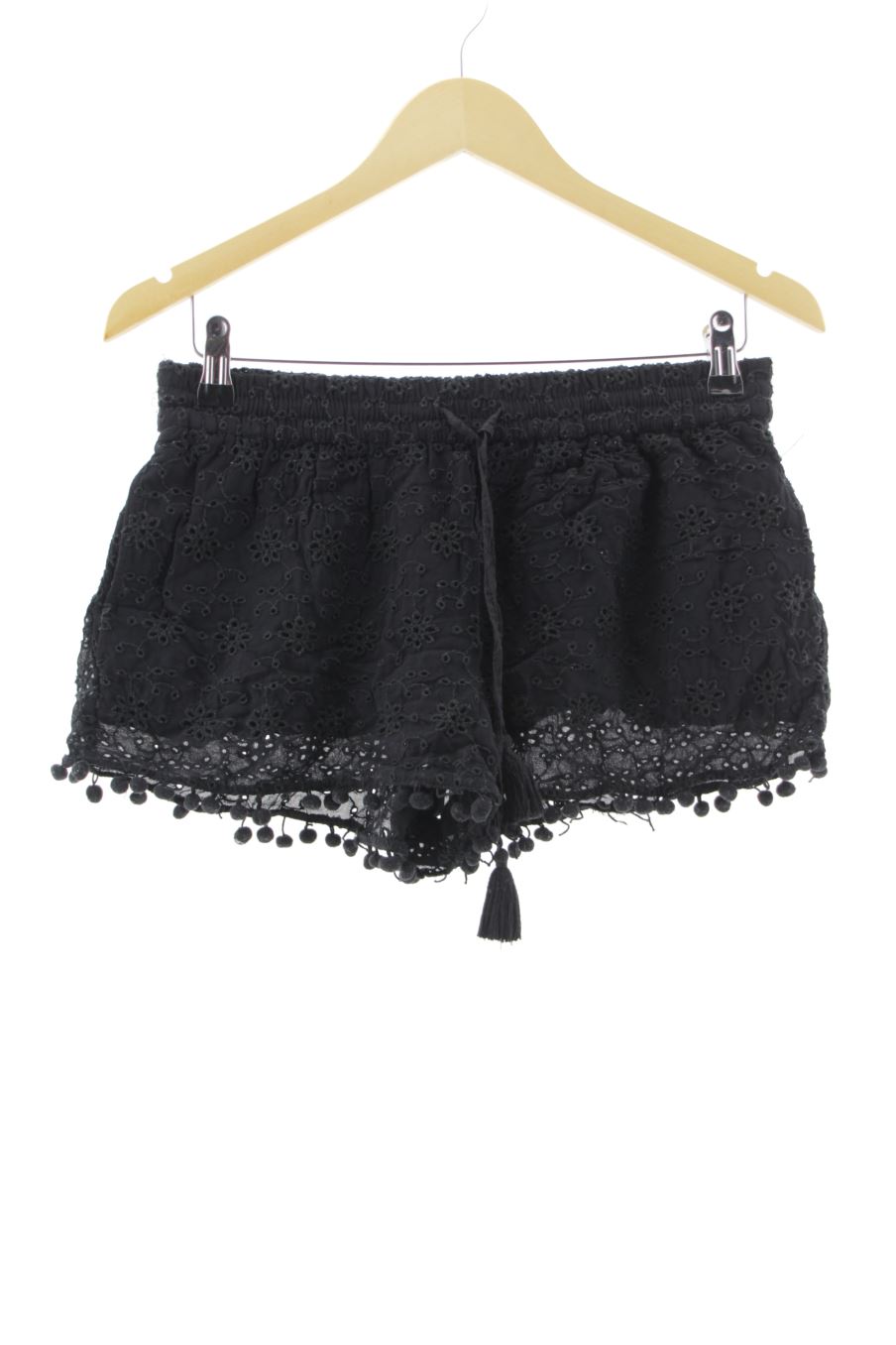 Pantalones cortos de Trf (ZARA) de la talla S, de color negro