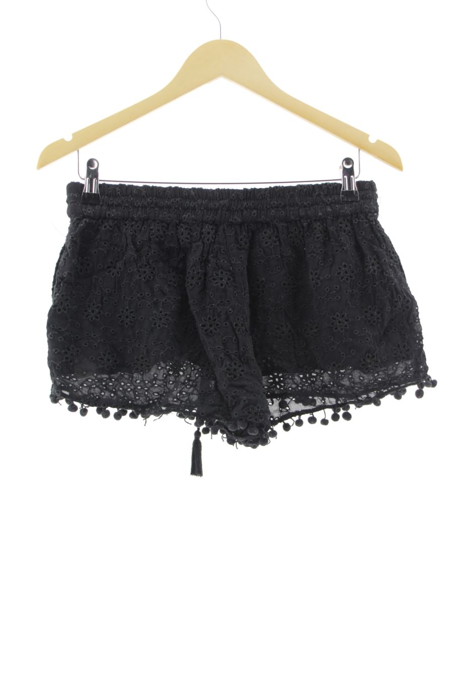 Pantalones cortos de Trf (ZARA) de la talla S, de color negro