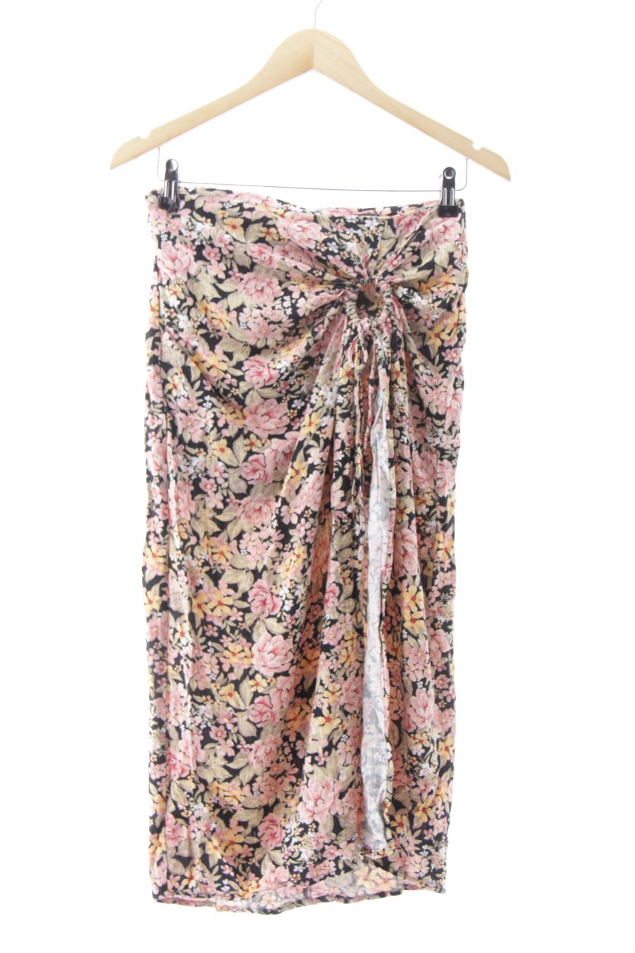 Falda de Stradivarius de la talla 38, de color flores