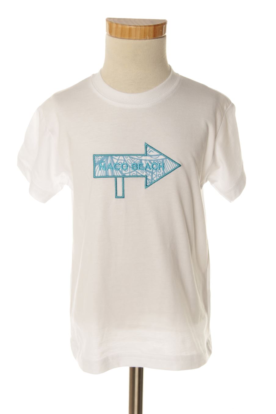T-shirt Ñaco de la taille 4 ans avec une étiquette