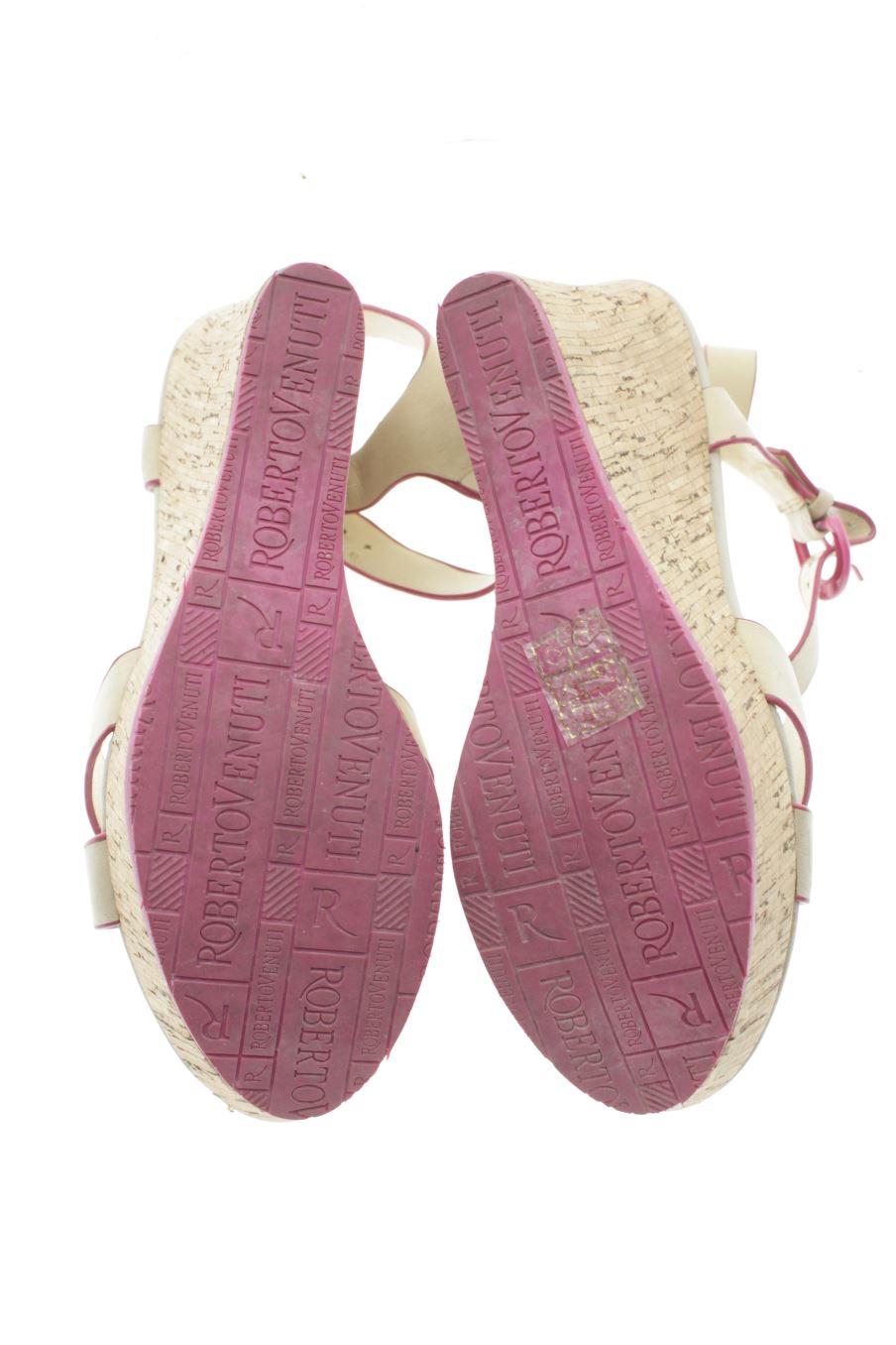 Plataformas de Roberto venuti de la talla 39, de color beige de
