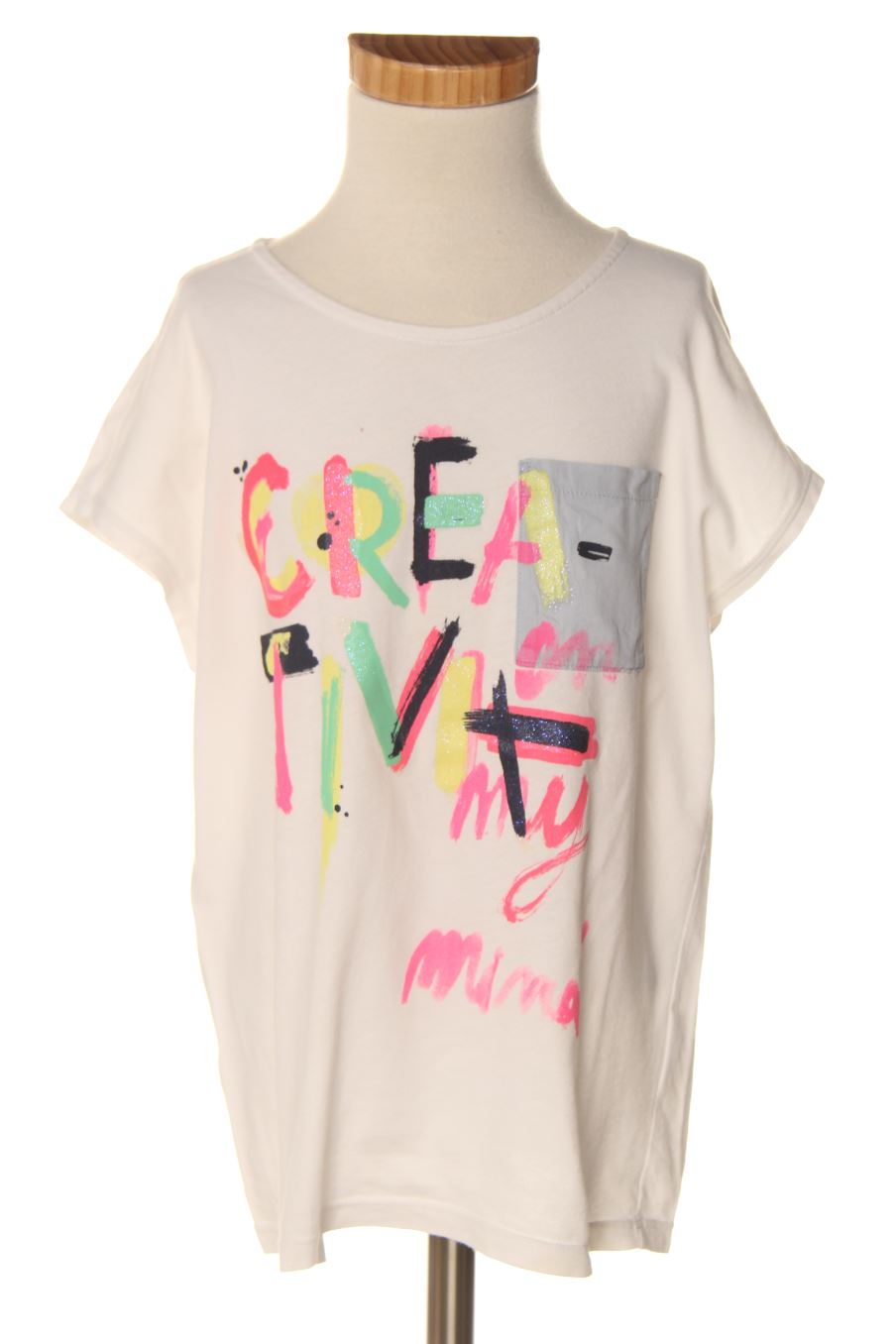 T-shirt Benetton de la taille 6 ans de seconde main
