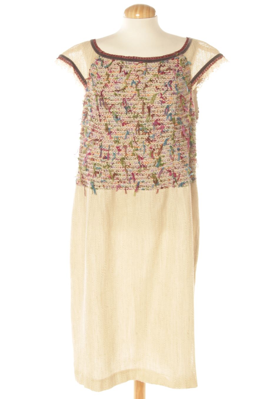 Vestito casual de Nuribel de la talla 52, de color beige