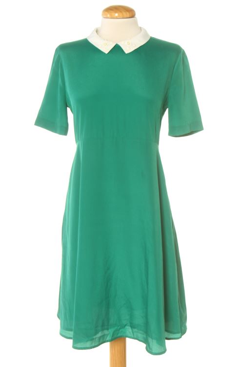 Einfaches Kleid