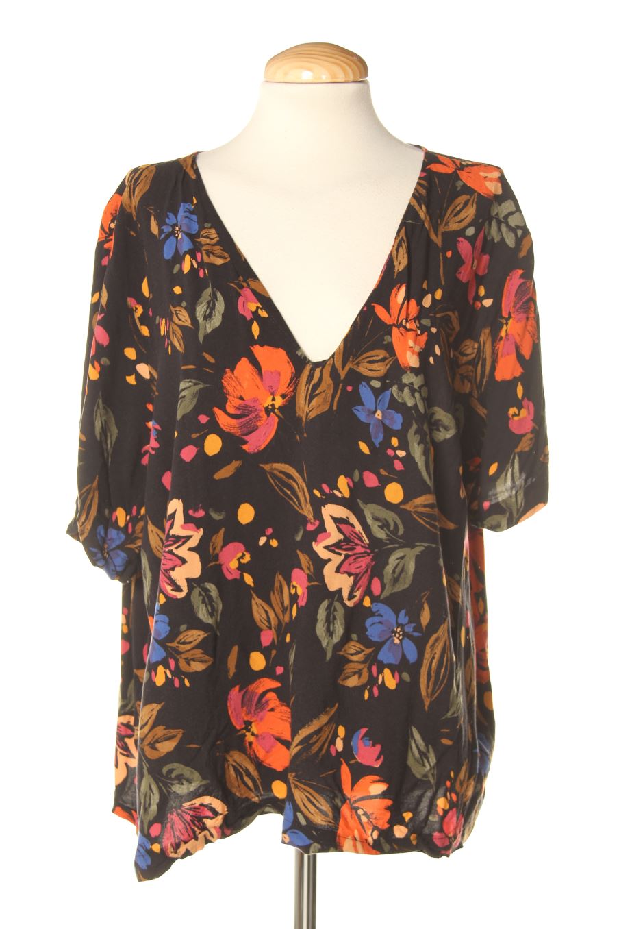 Blusa de manga corta de ZINZANE de la talla XL, de color flores