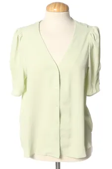 Chemise S Mango, photo 1 sur 2