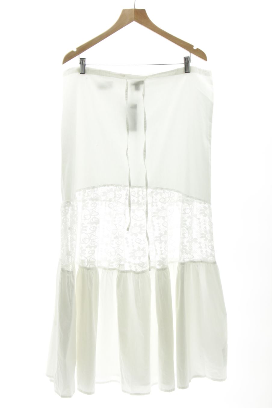 Aufwändiger Rock von Boohoo Größe 36, Farbe Weiss, für
