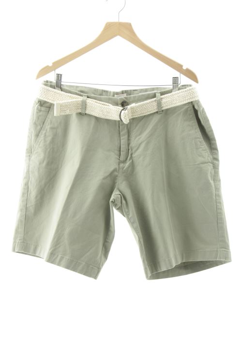 Pantalón corto