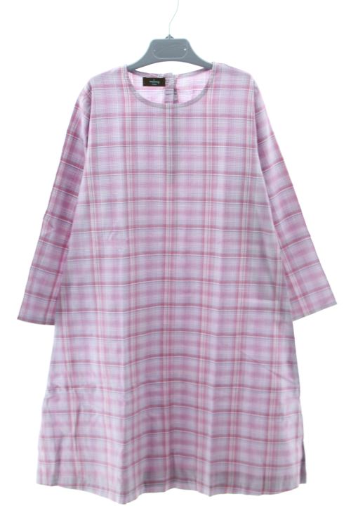 Aufwändiges Kleid