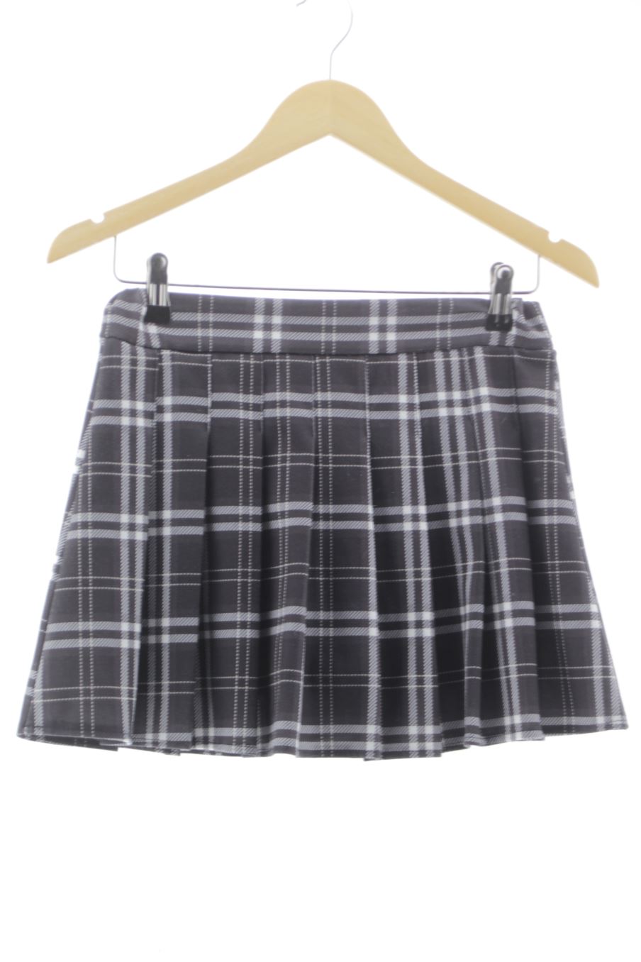 Shorts New collection de la taille 34, de couleur carreaux
