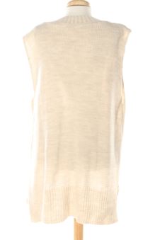 Pull L Natural by Lila