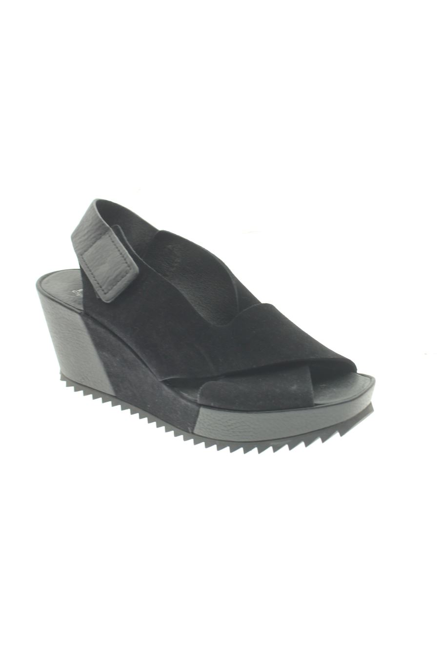 Plataformas de Pedro GarcãA de la talla 38, de color negro de