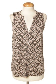 Aufwändiges Top XS Amisu