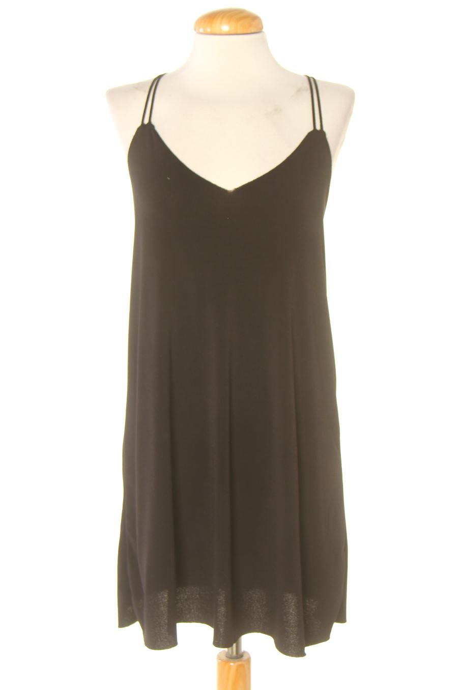 Robe casual Melville de la taille S, de couleur noir
