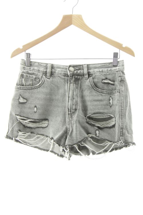 Pantalón corto