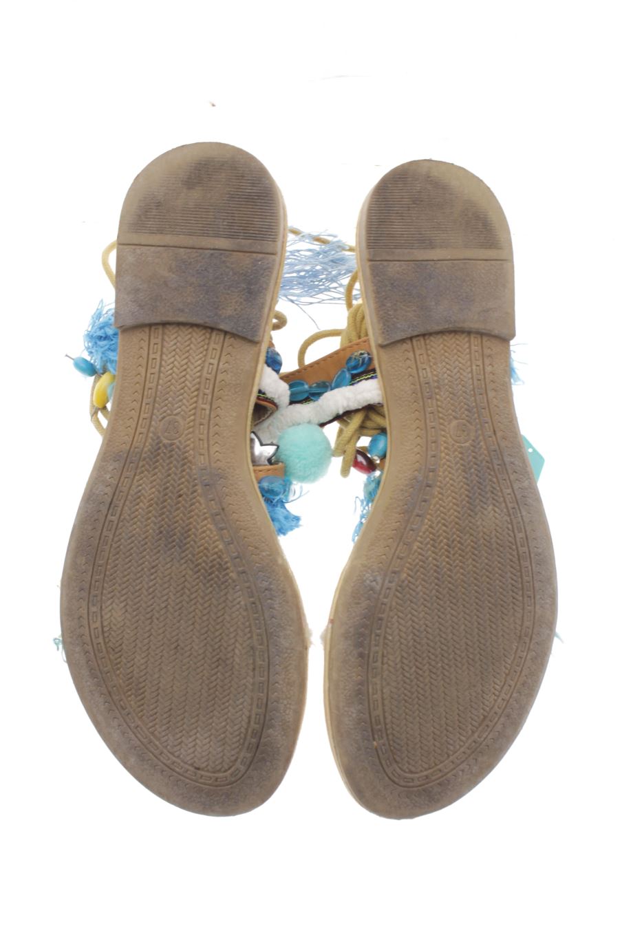 Sandalias planas de H&D de la talla 37, de color estampado de