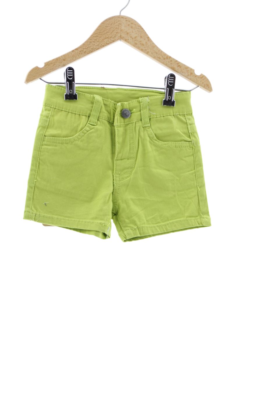 Short en jean Newness de la taille 12 mois de denim avec une étiquette