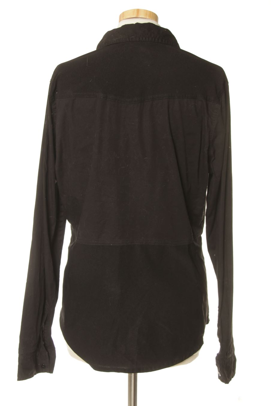 Chemise Kaporal de la taille L, de couleur noir