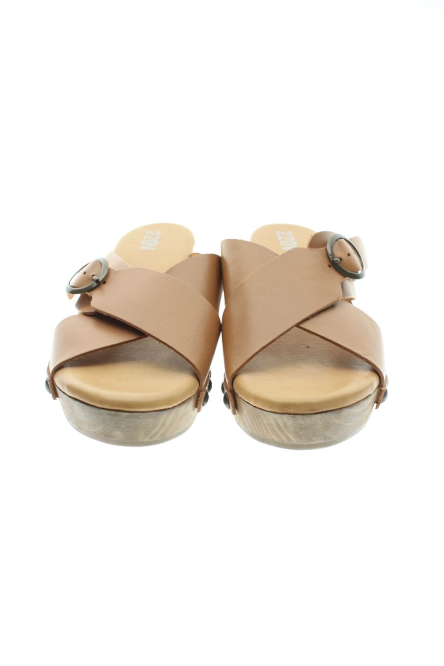 Sandalias tacon de 220V de la talla 39, de color marrón de