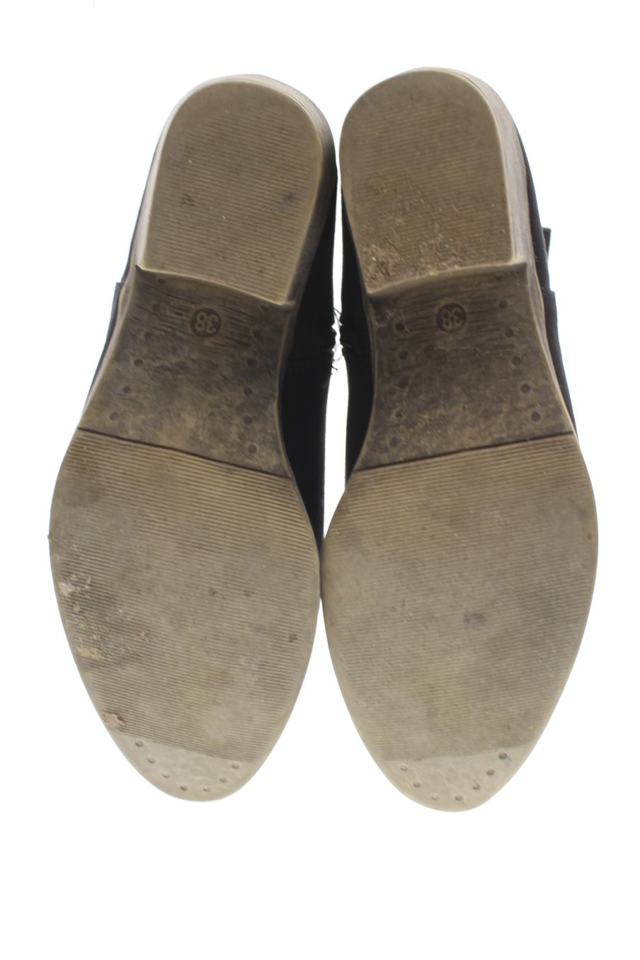 Botines de claudia ghizzani de la talla 38, de color negro de