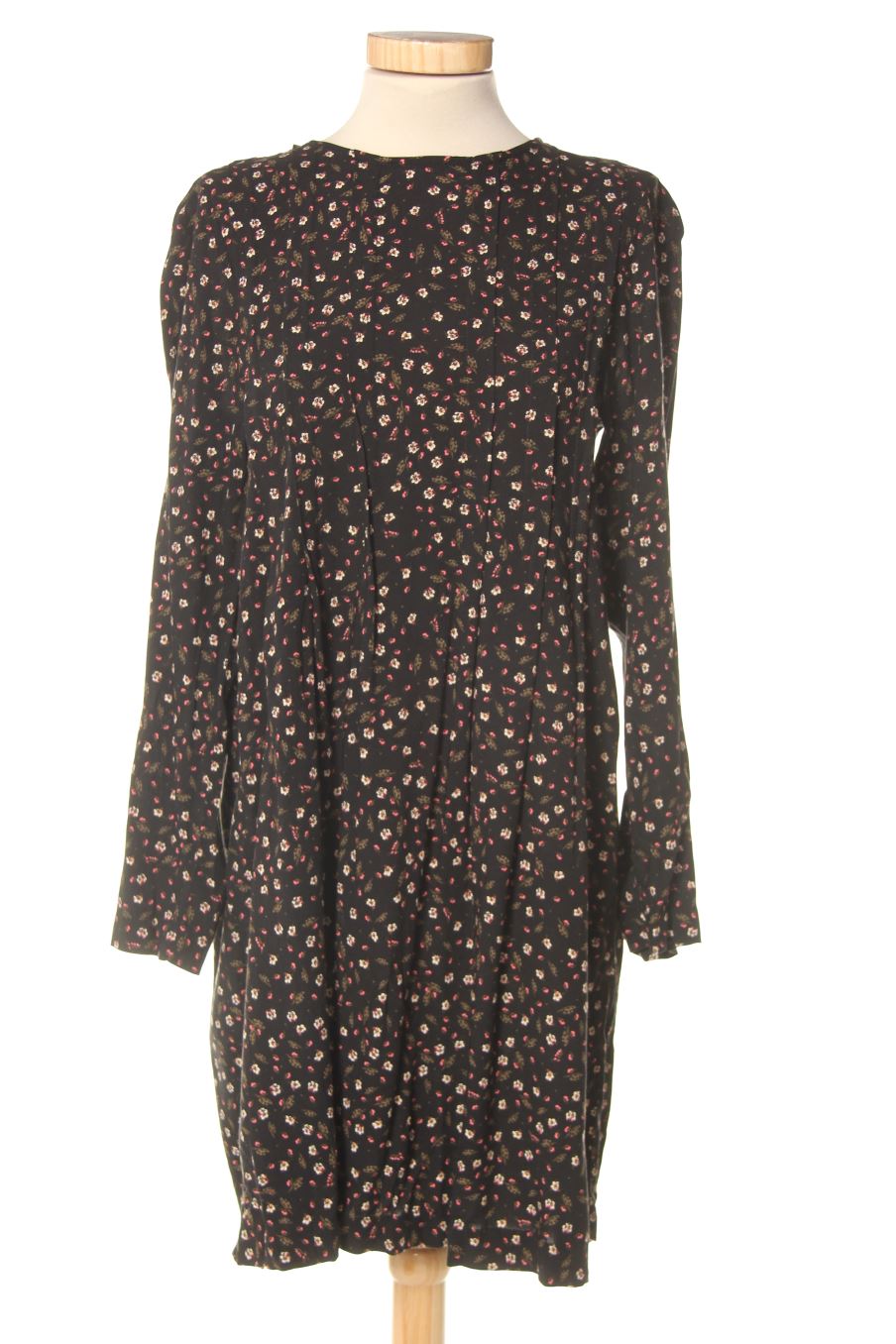 Robe casual H&M de la taille 36, de couleur fleurs