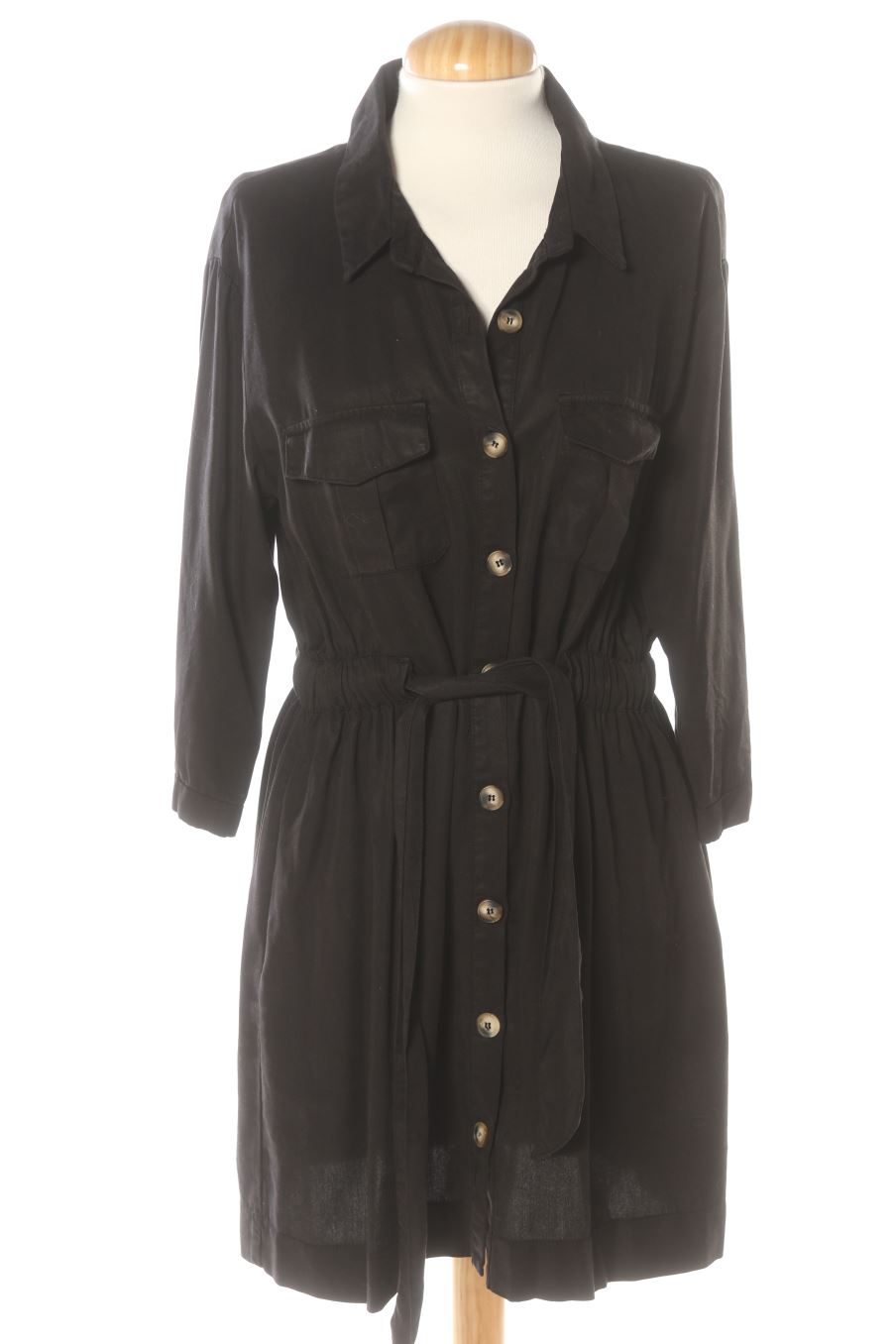 Robe casual Zara de la taille L, de couleur noir