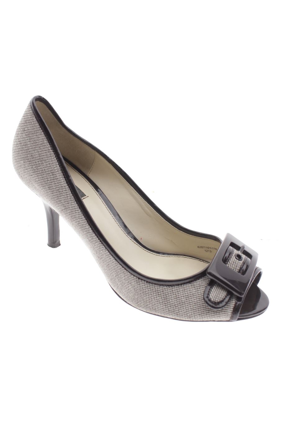 Zapatos de tacon de Zara de la talla 40, de color gris de