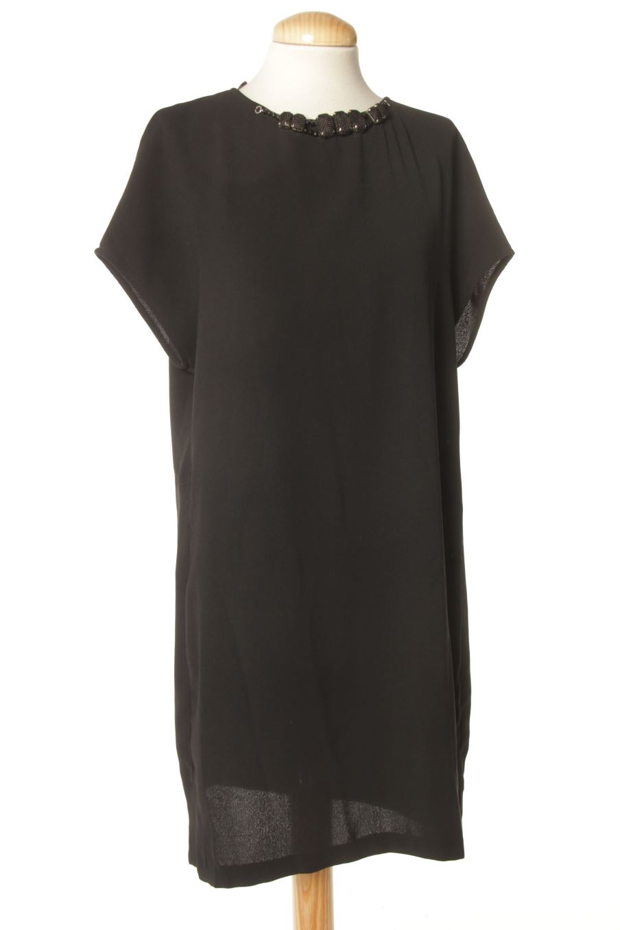 Robe casual Mango de la taille L, de couleur noir