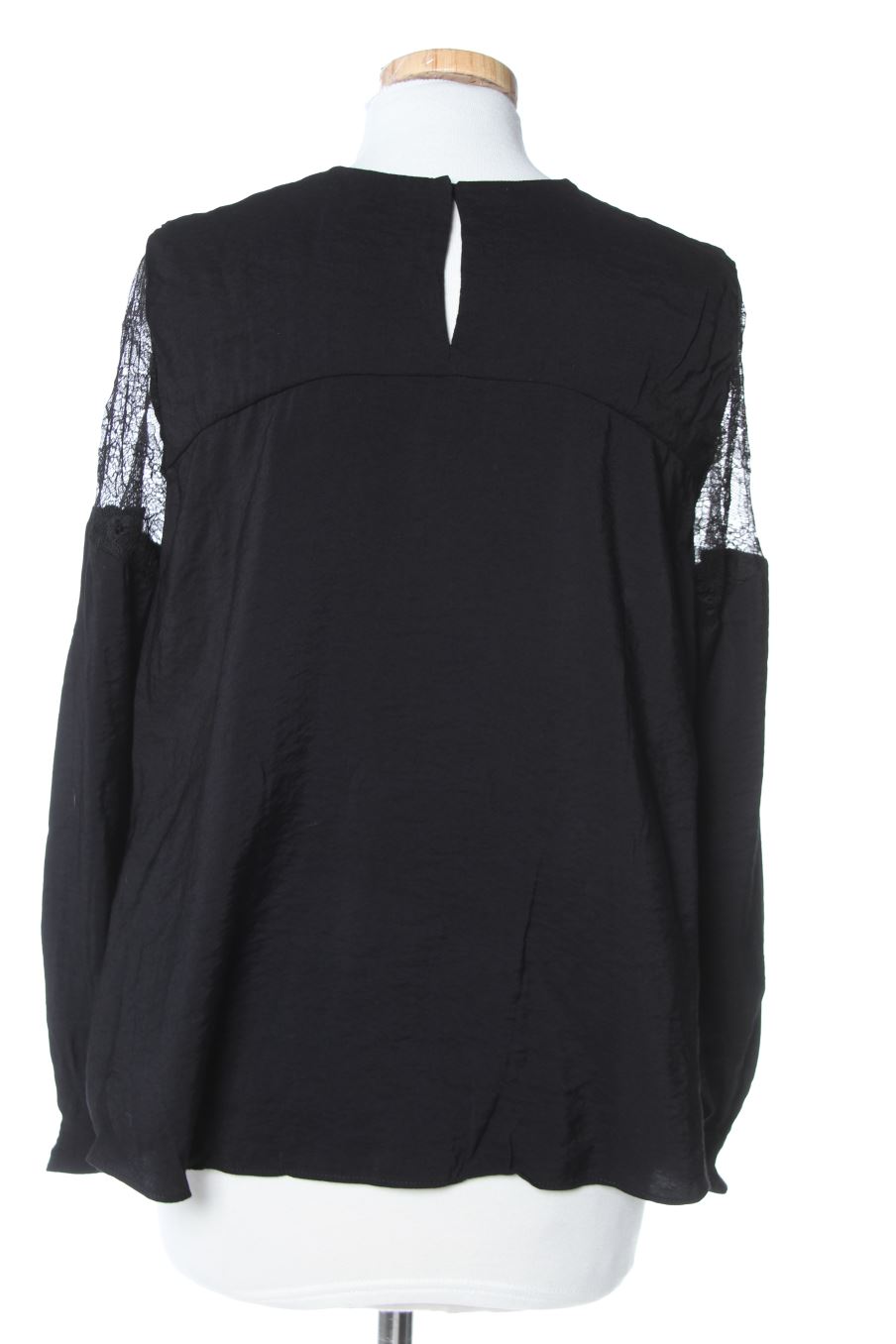 Blusa de manga larga de Mango de la talla S, de color negro