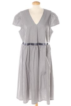 Einfaches Kleid L PERCENTIL, Foto 1 von 2