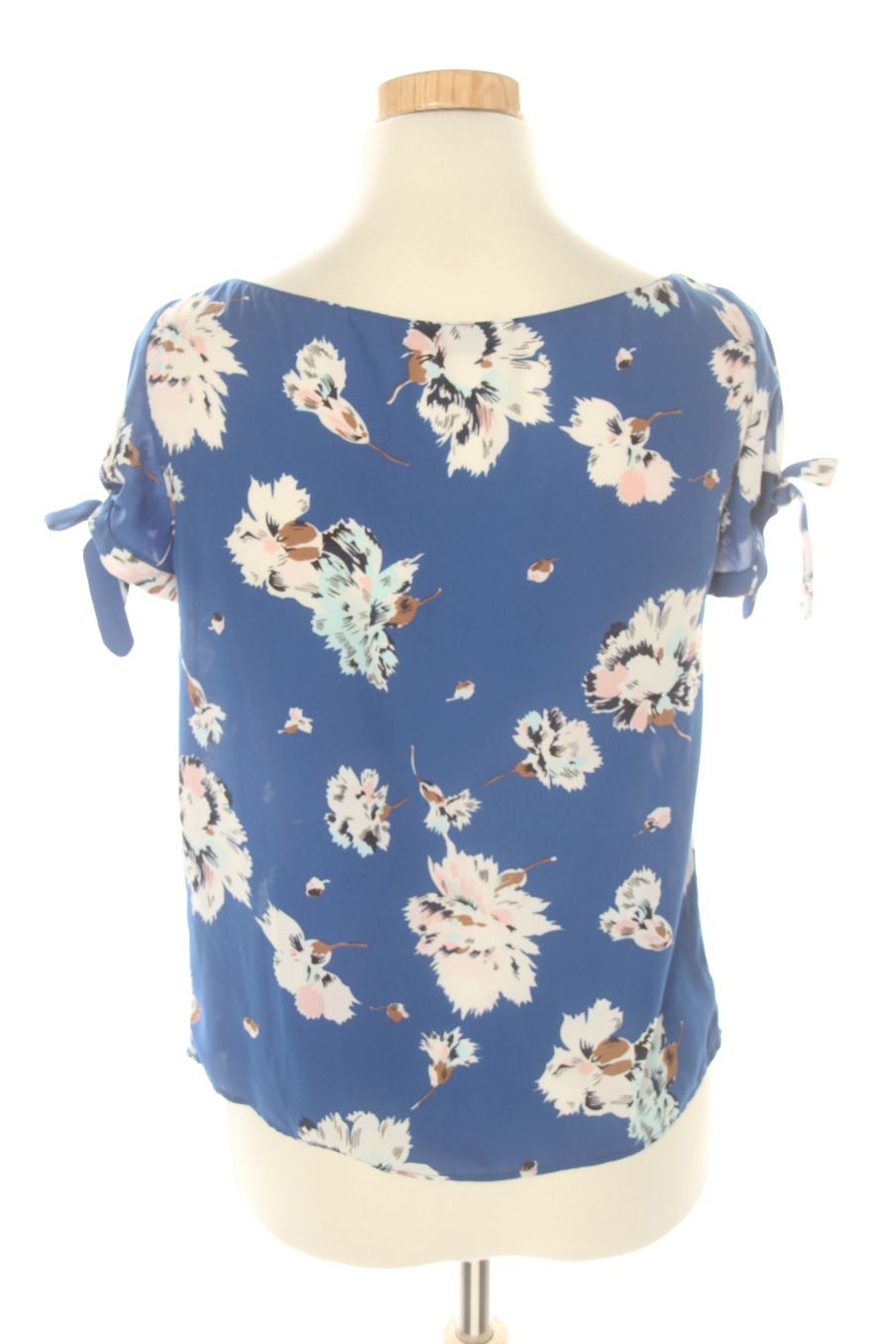 Blouse à manches courtes Trafaluc de la taille XS, de couleur fleurs