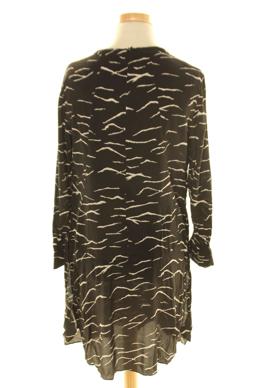 Robe casual BIMBA Y LOLA de la taille S, de couleur noir
