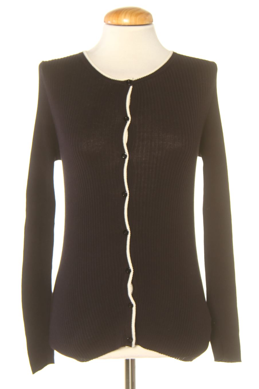 Pull Massimo Dutti de la taille S, de couleur noir